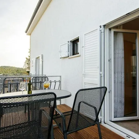 Apartment With A Parking Space Jezera, Murter - 19561 *